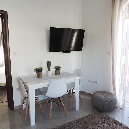 Tropicoco Apartments Tivat Zewnętrze zdjęcie
