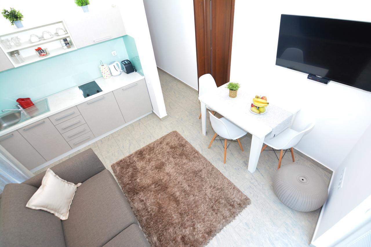 Tropicoco Apartments Tivat Zewnętrze zdjęcie